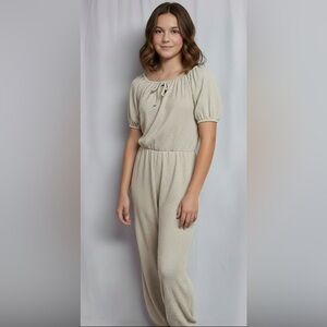 Heart and Arrow Girls/ Tween Jumpsuit Size 14